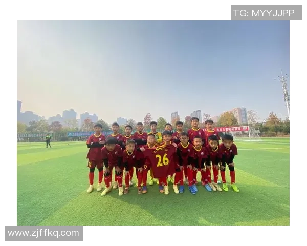 卧室墙上的足球明星带给我的梦想与激情之旅