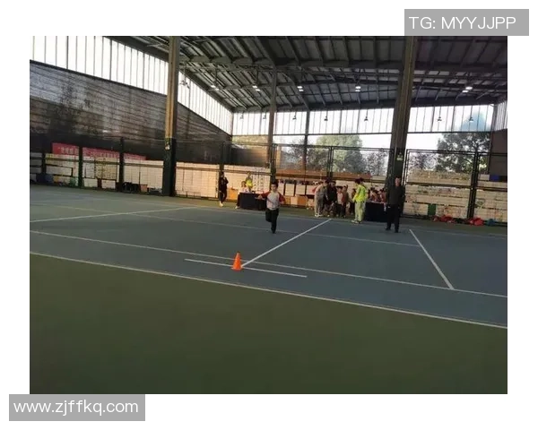 深圳网球队防反战术深度解析助力球队在网球赛场崭露头角